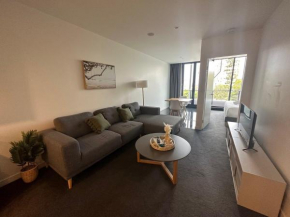 1BR Apt with Parking and Pool near Shops